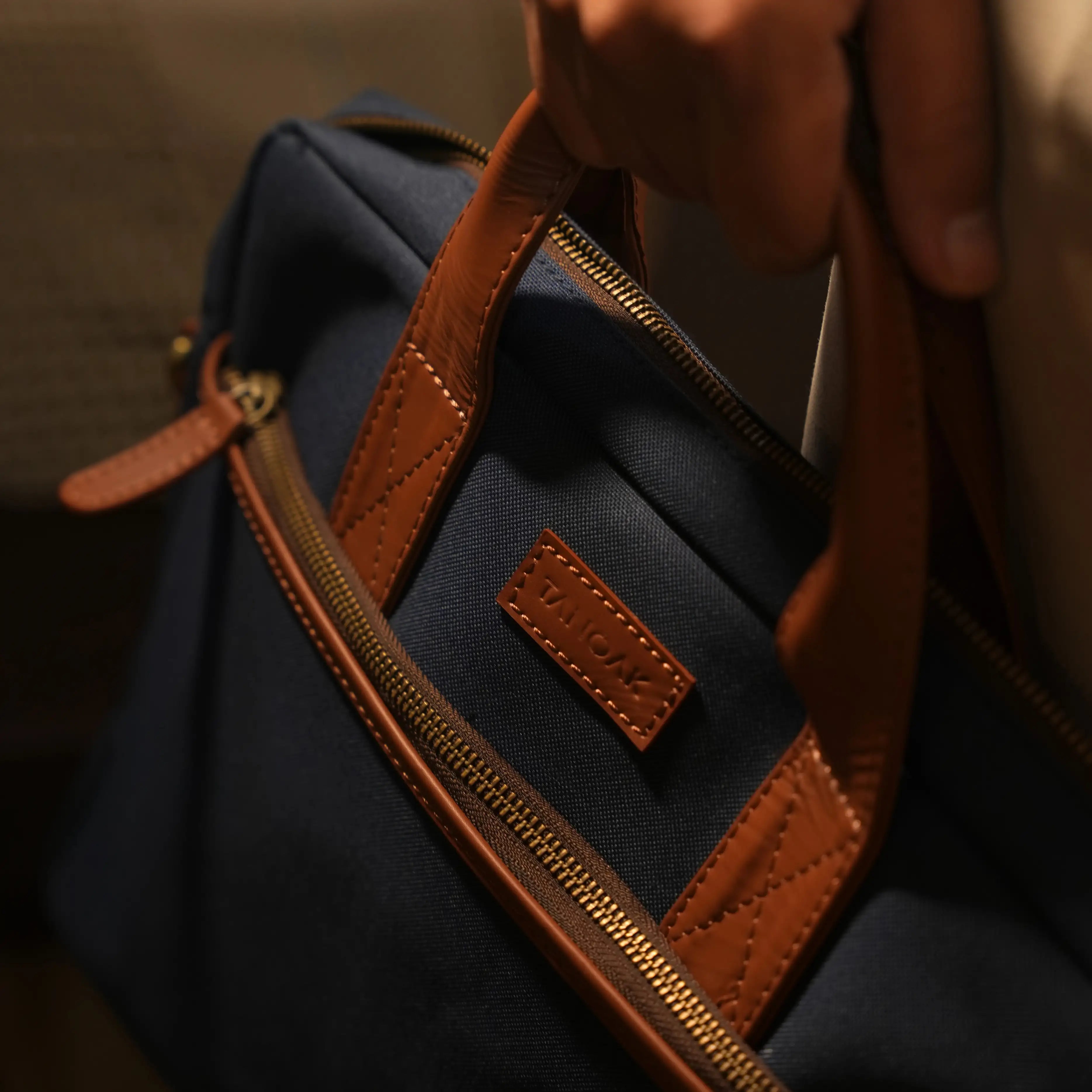 Garrison Briefcase / Estate Blue