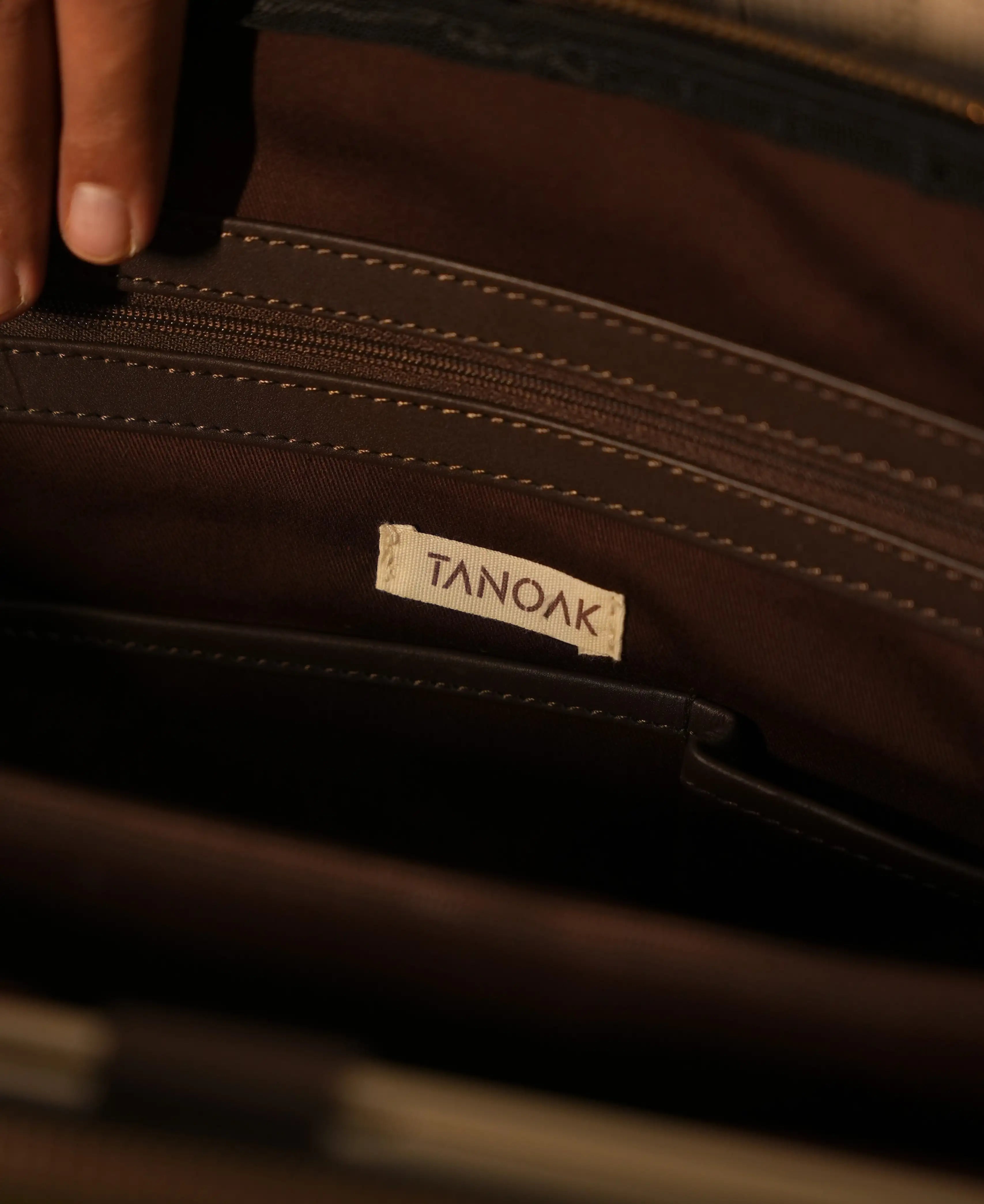 Garrison Briefcase / Olive Reserve