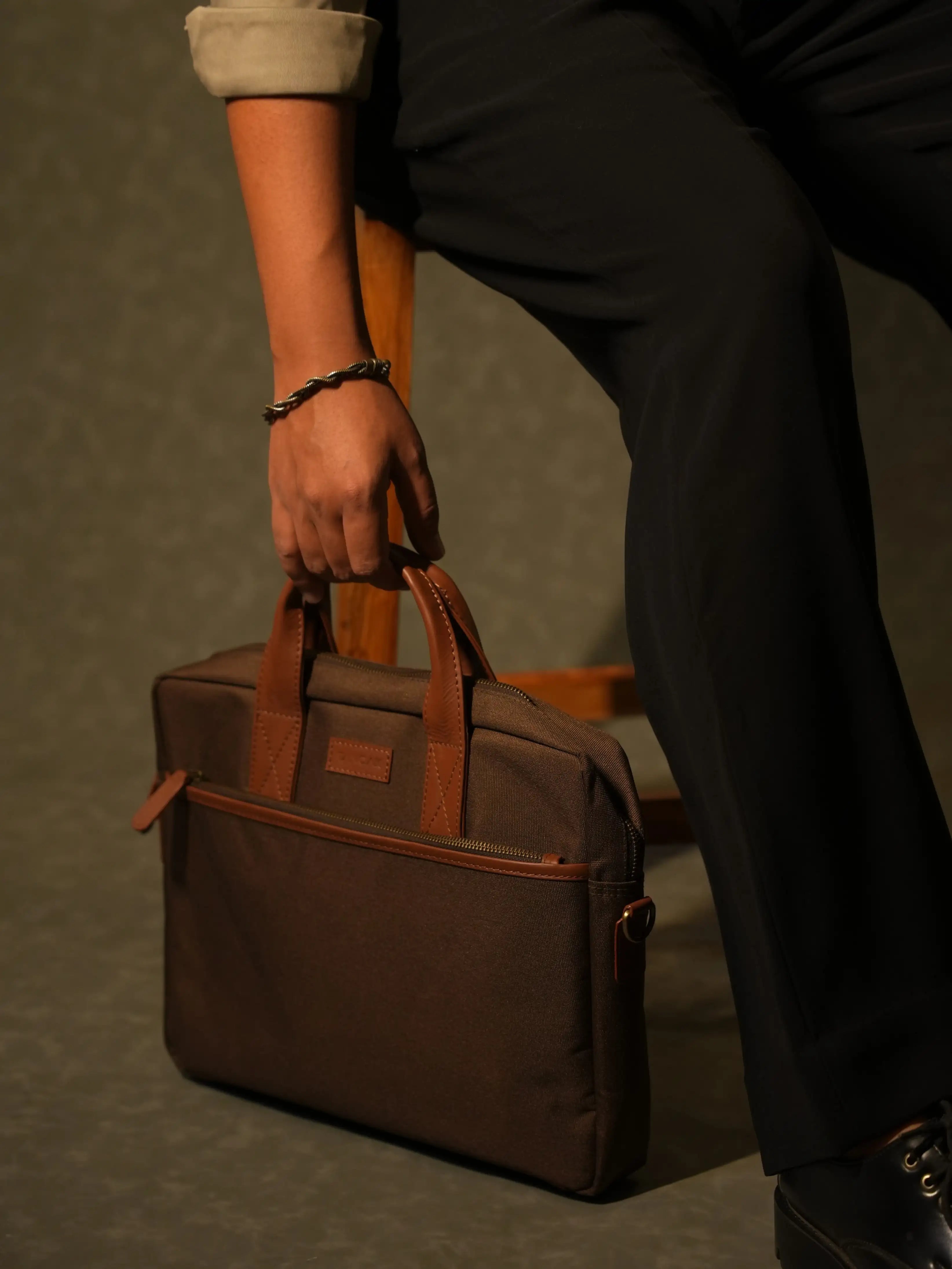 Garrison Briefcase / Walnut Brown