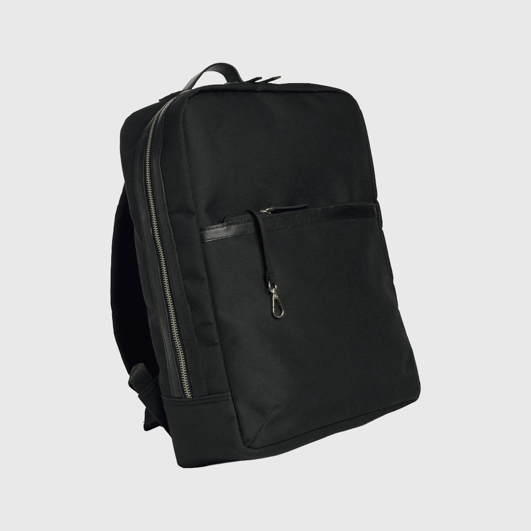 The Alder Backpack / Onyx Black