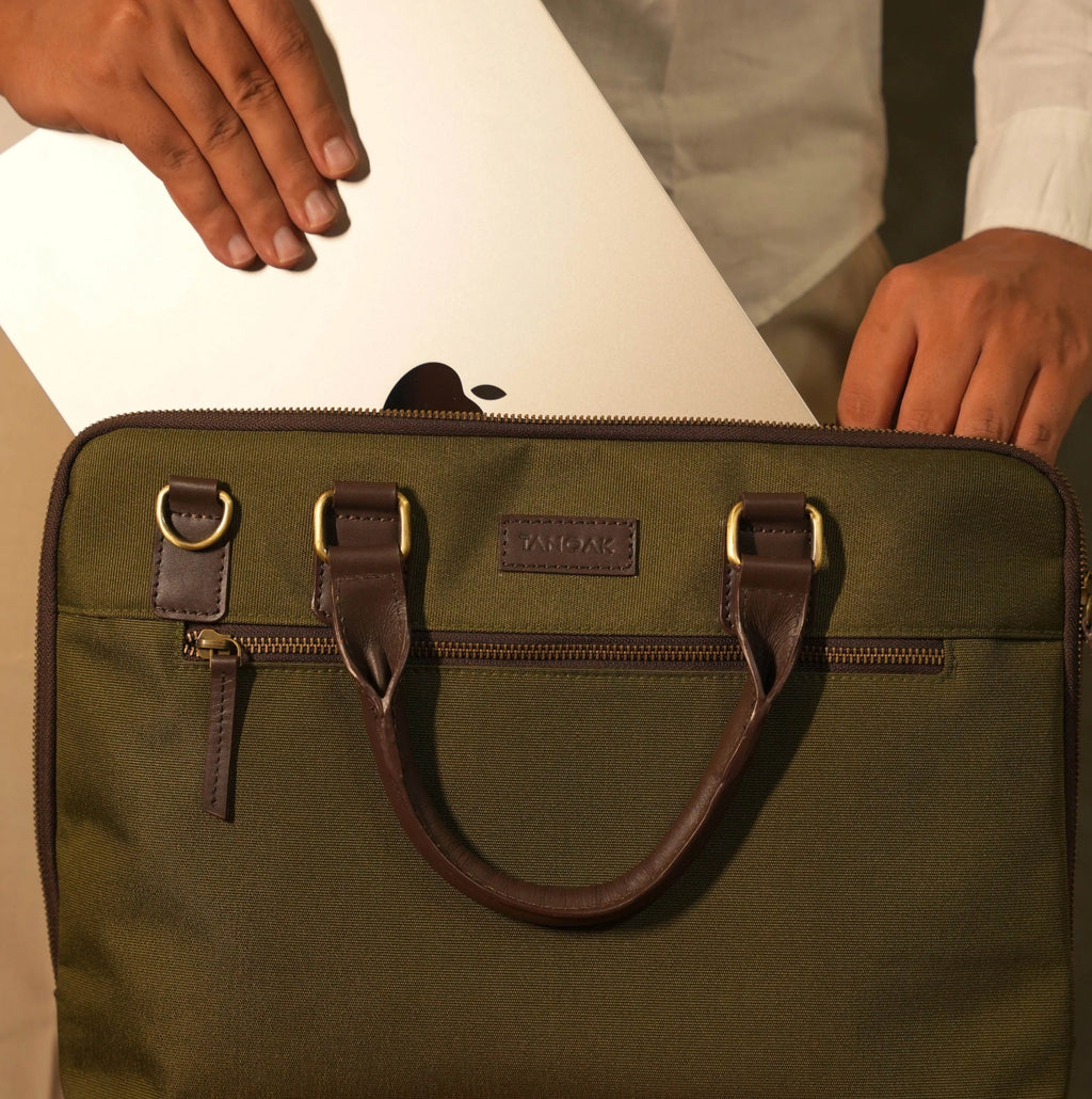 Tanoak Folio Laptop Bag / Olive Reserve