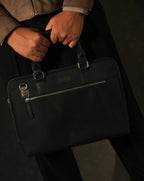 Tanoak Folio Laptop Bag / Onyx Black