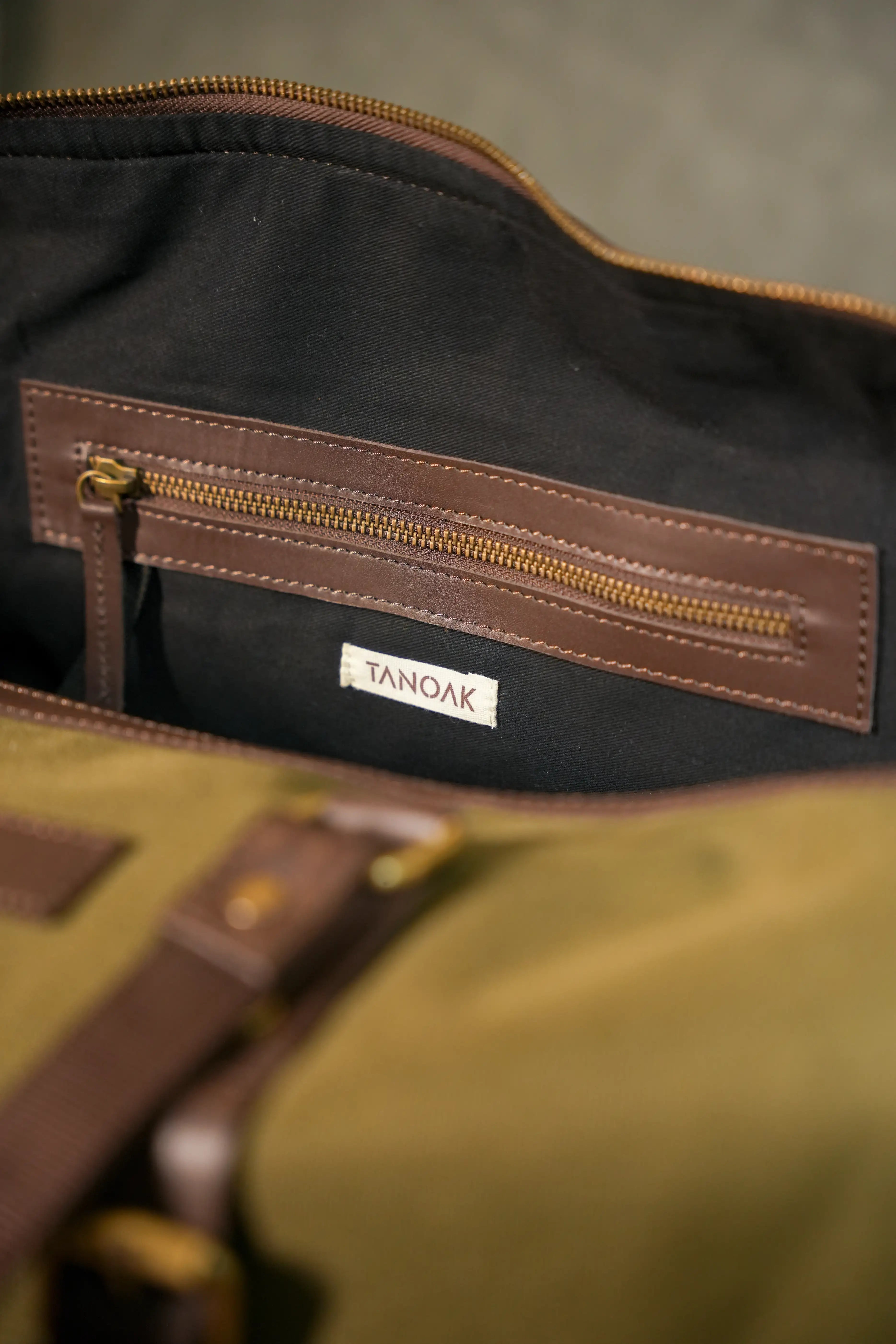 The Ashford Duffel / Olive Reserve