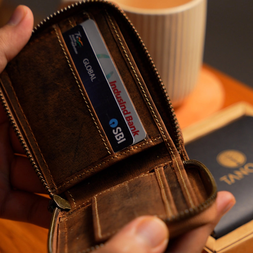 Ellis Zipper Wallet / Rust Brown