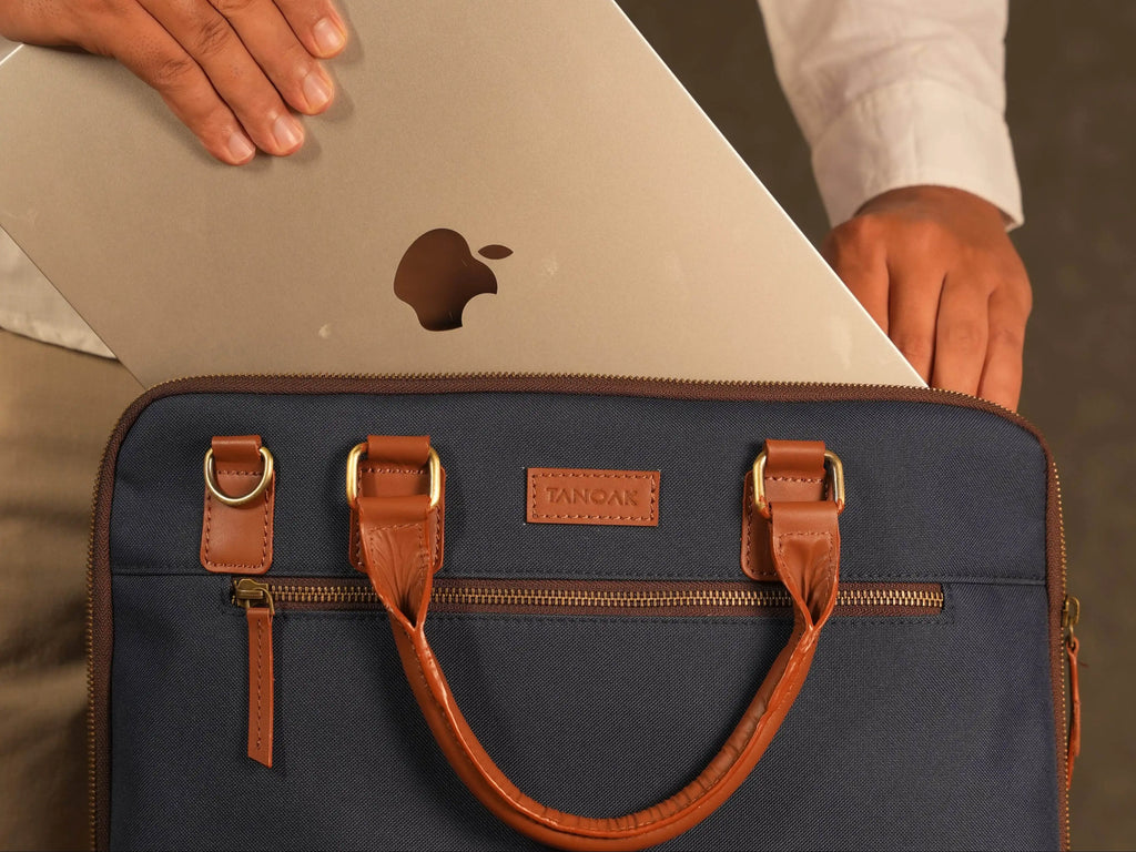 Tanoak Folio Laptop Bag / Estate Blue